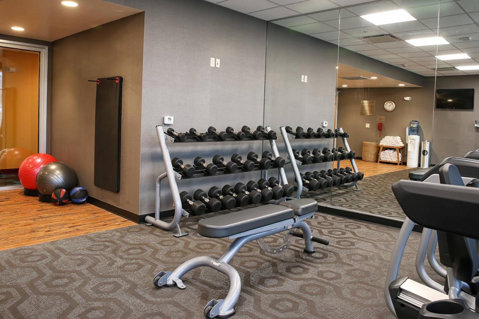 Fairfield Inn & Suites By Marriott Madison Verona Екстер'єр фото